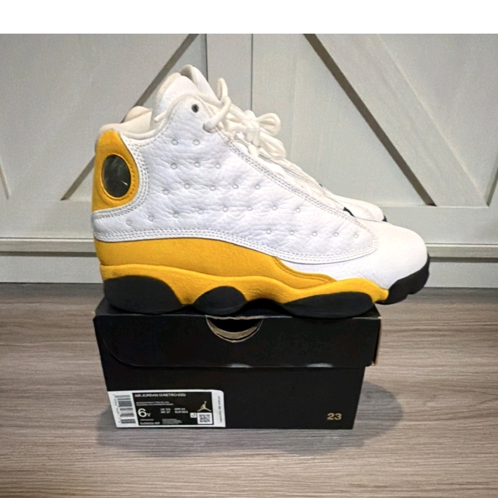 Size 6Y (GS) - Jordan 13 Retro Del Sol/Women's 7.5 Optional Excellent Worn Once - Picture 2 of 9